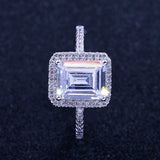 Ring Luxury Solitaire Square Stone Prong