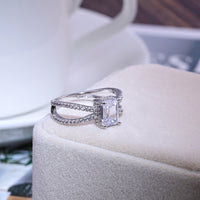 Classic Romantic Finger Ring
