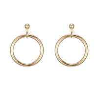 Round earrings in gold and silver