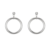 Round earrings in gold and silver