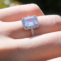 Ring Luxury Solitaire Square Stone Prong